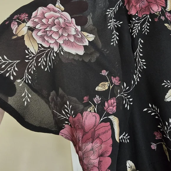 Torrid size 2 Floral Black Dress - Picture 3 of 6